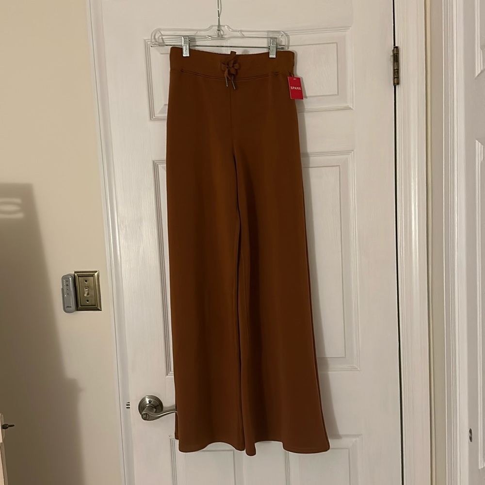 Spanx air essentials wide leg pant new size small in brown shade